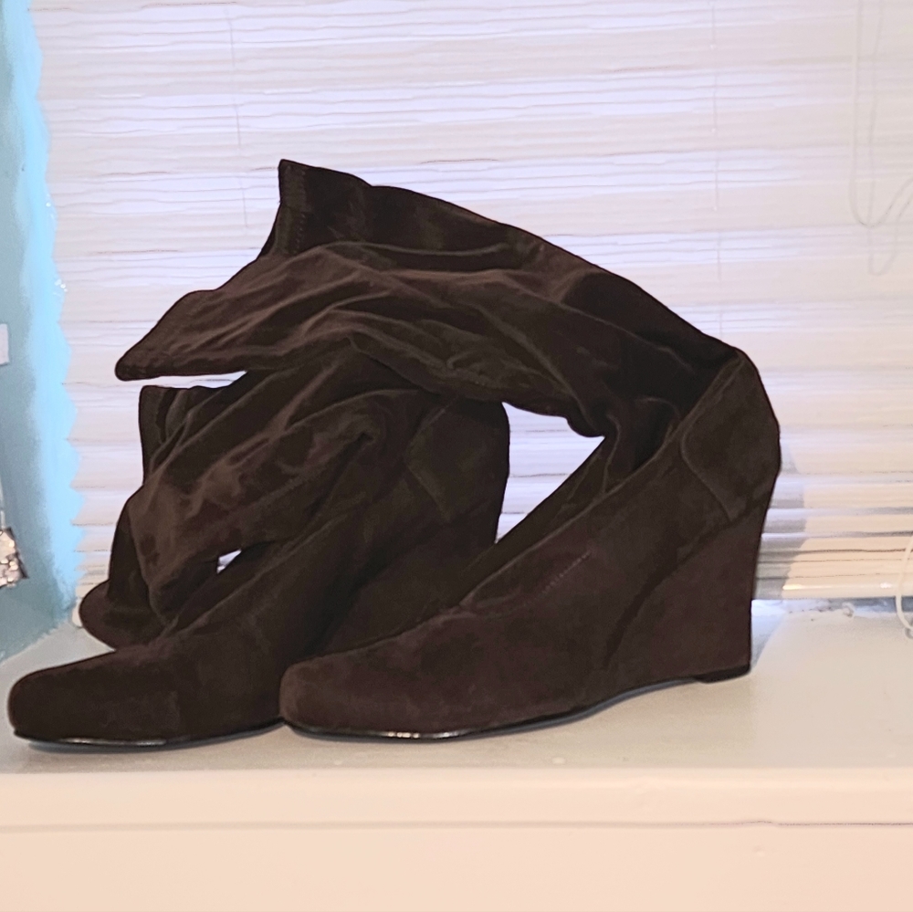 Brown wedge scrunch boots